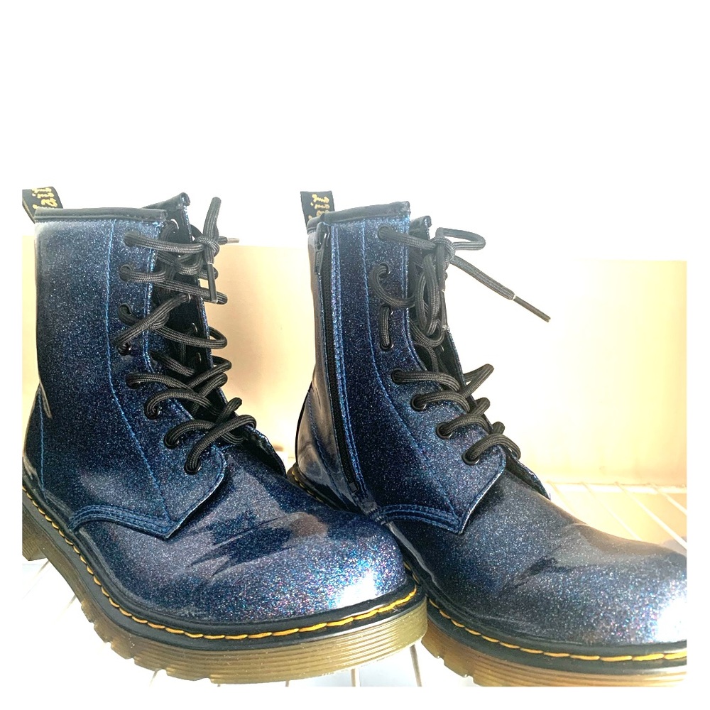Dr. Martens/blue glitter